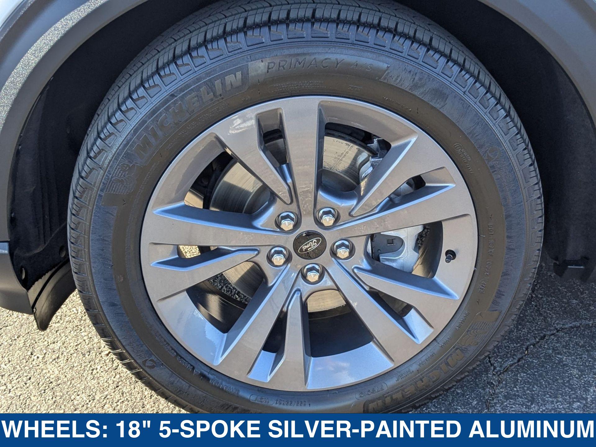 2023 Ford Explorer XLT photo 12