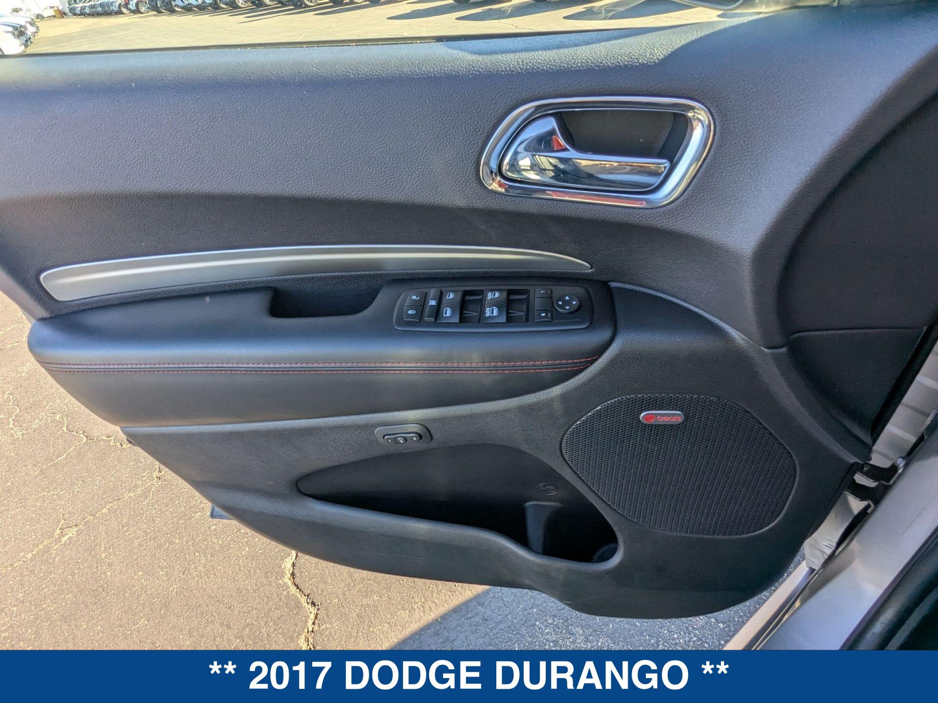 2017 Dodge Durango R/T photo 13