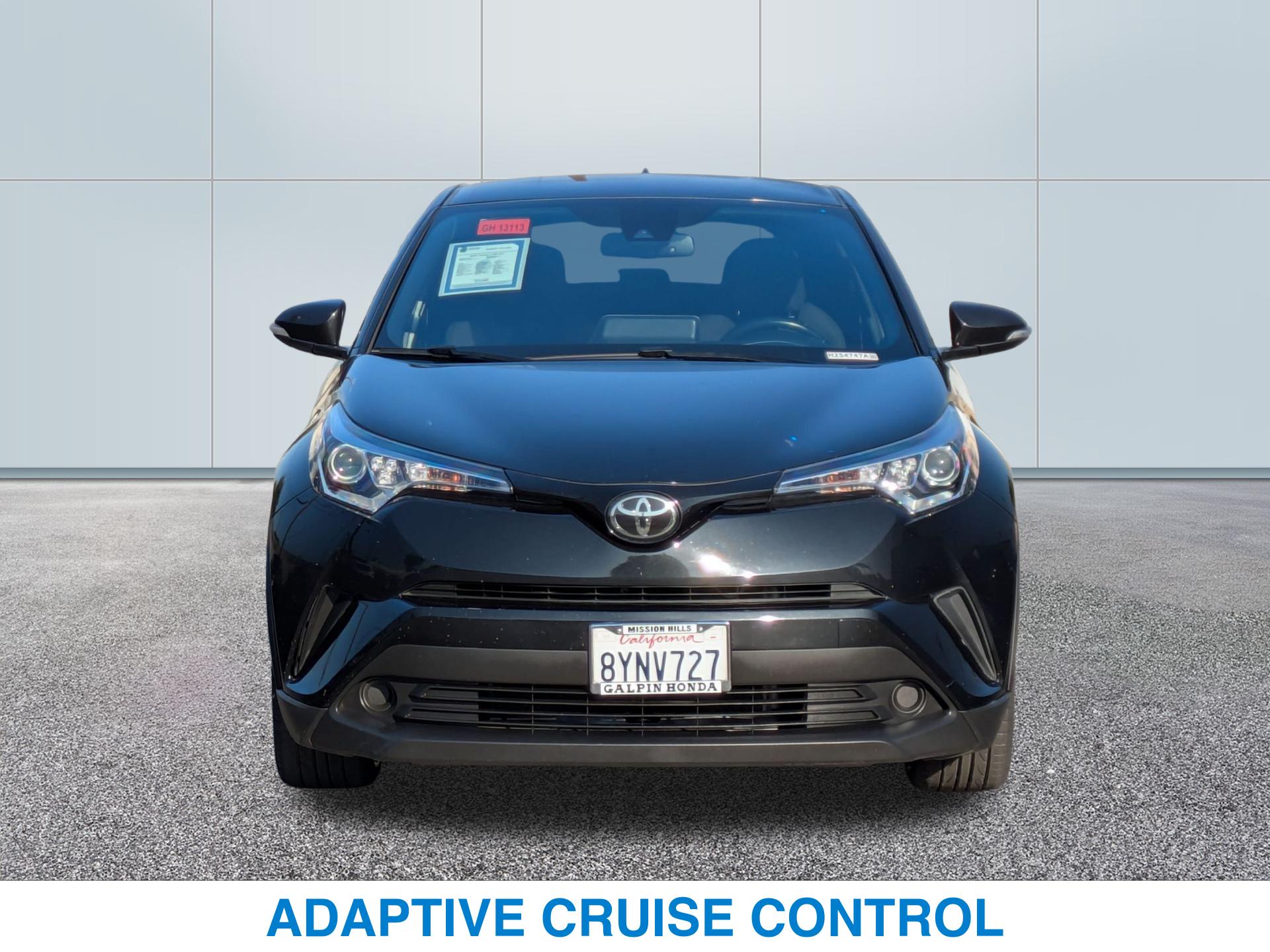 2019 Toyota C-HR XLE photo 2