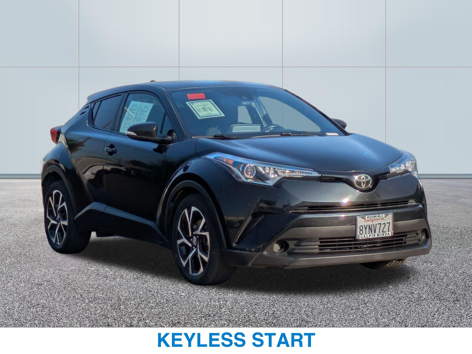 2019 Toyota C-HR XLE photo 3