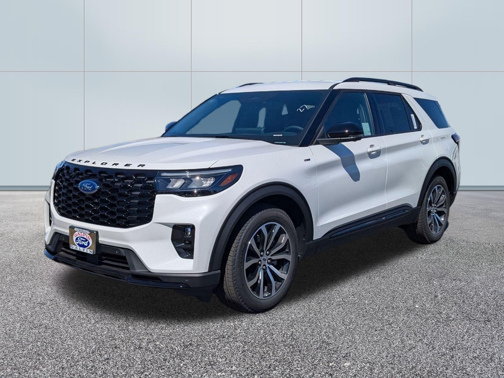 2025 Ford Explorer ST Line