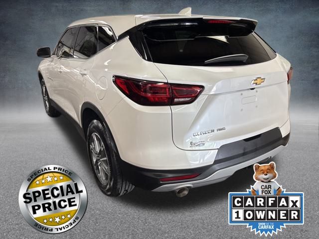 2023 Chevrolet Blazer 2LT photo 3