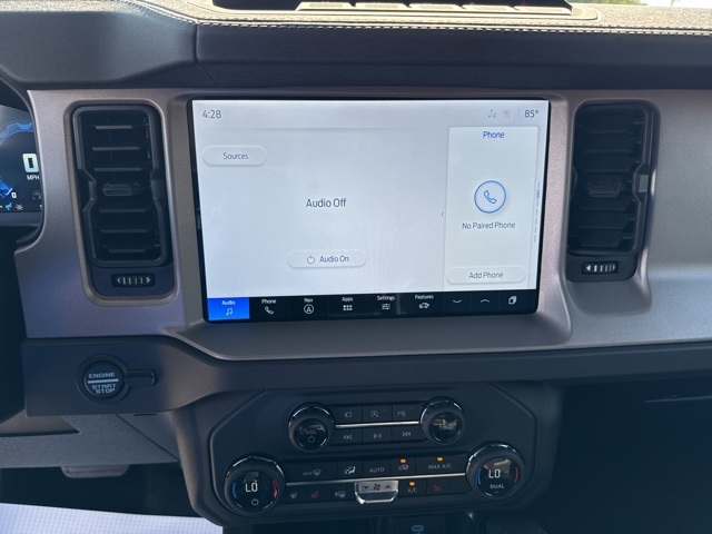 2025 Ford Bronco Outer Banks photo 10