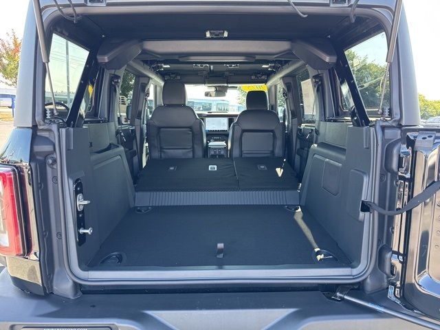 2025 Ford Bronco Outer Banks photo 25