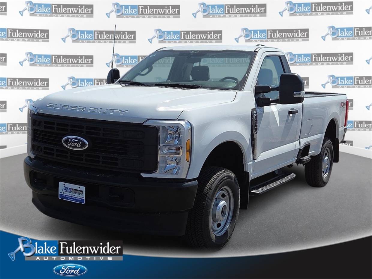 2025 Ford F-250 Super Duty XL's photo