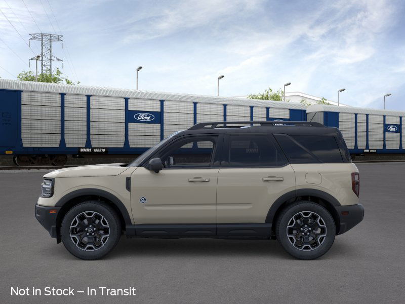 2025 Ford Bronco Sport Outer Banks photo 2