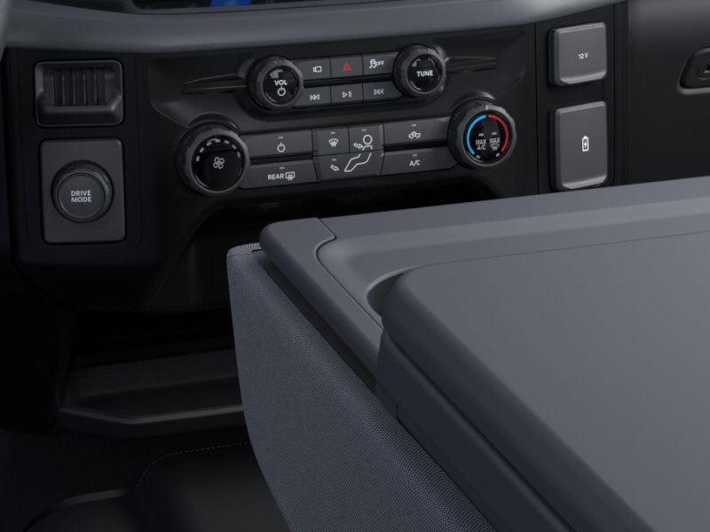 2025 Ford F-150 XL photo 13