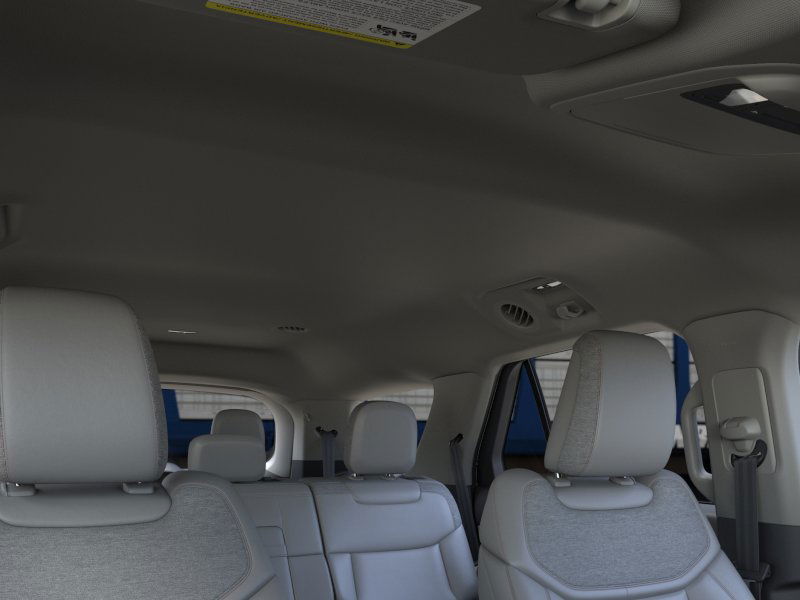 2025 Ford Explorer photo 19