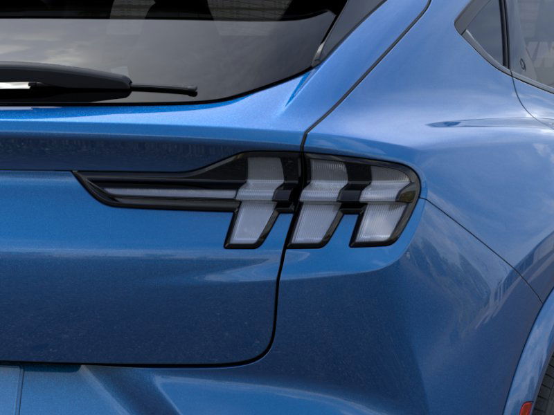2025 Ford Mustang Mach-E GT photo 17