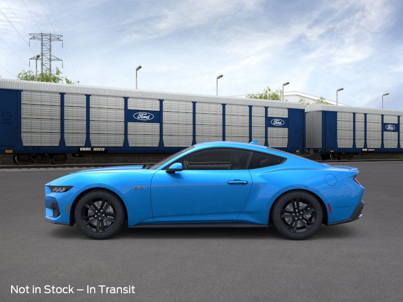 2025 Ford Mustang GT photo 3