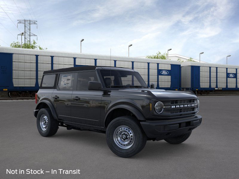 2025 Ford Bronco Base photo 7