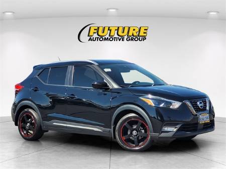 2020 Nissan Kicks SR