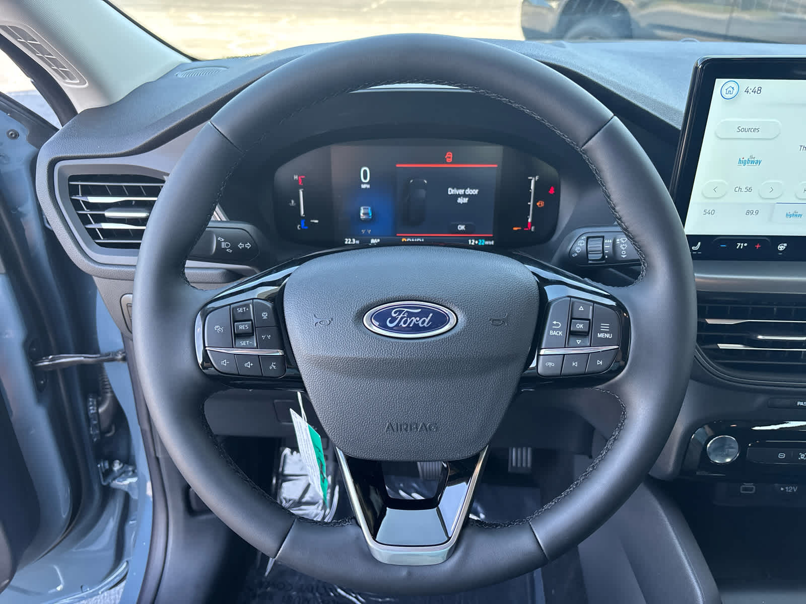 2025 Ford Escape photo 14