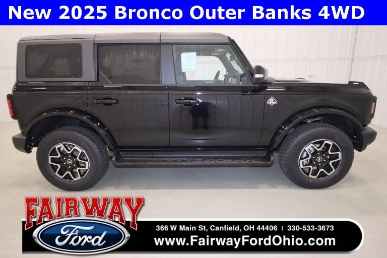 2025 Ford Bronco Outer Banks