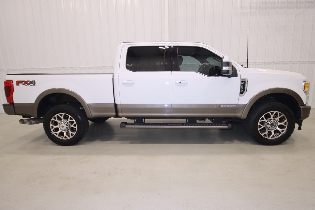 2022 Ford F-250 photo 2