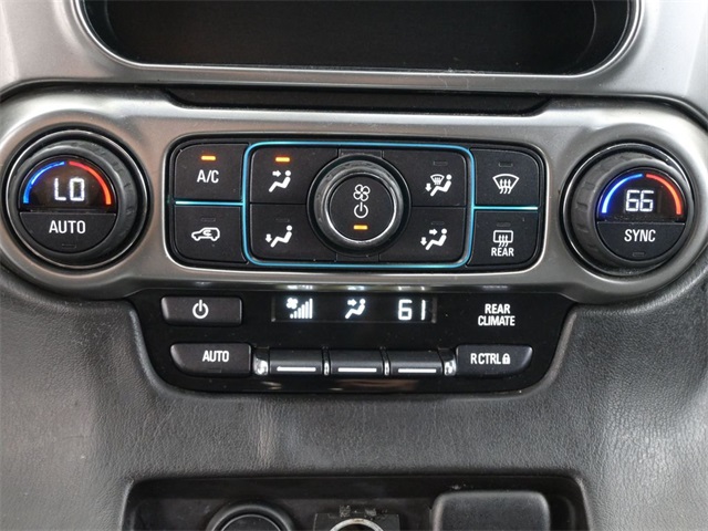 2015 Chevrolet Tahoe LS photo 3