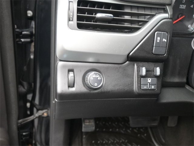 2015 Chevrolet Tahoe LS photo 18
