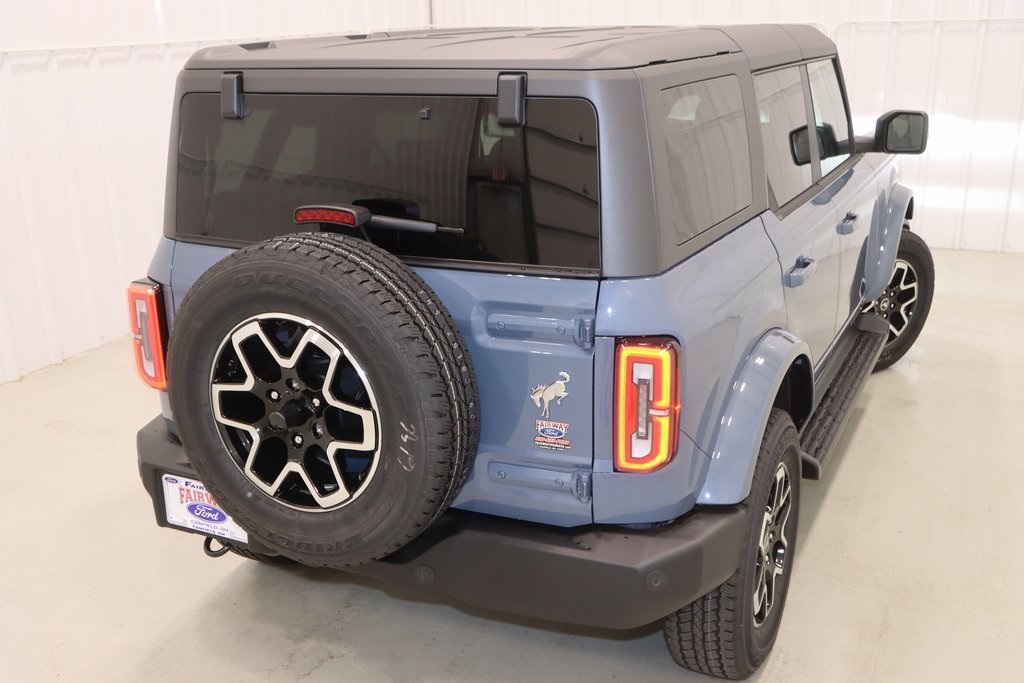 2025 Ford Bronco Outer Banks photo 27