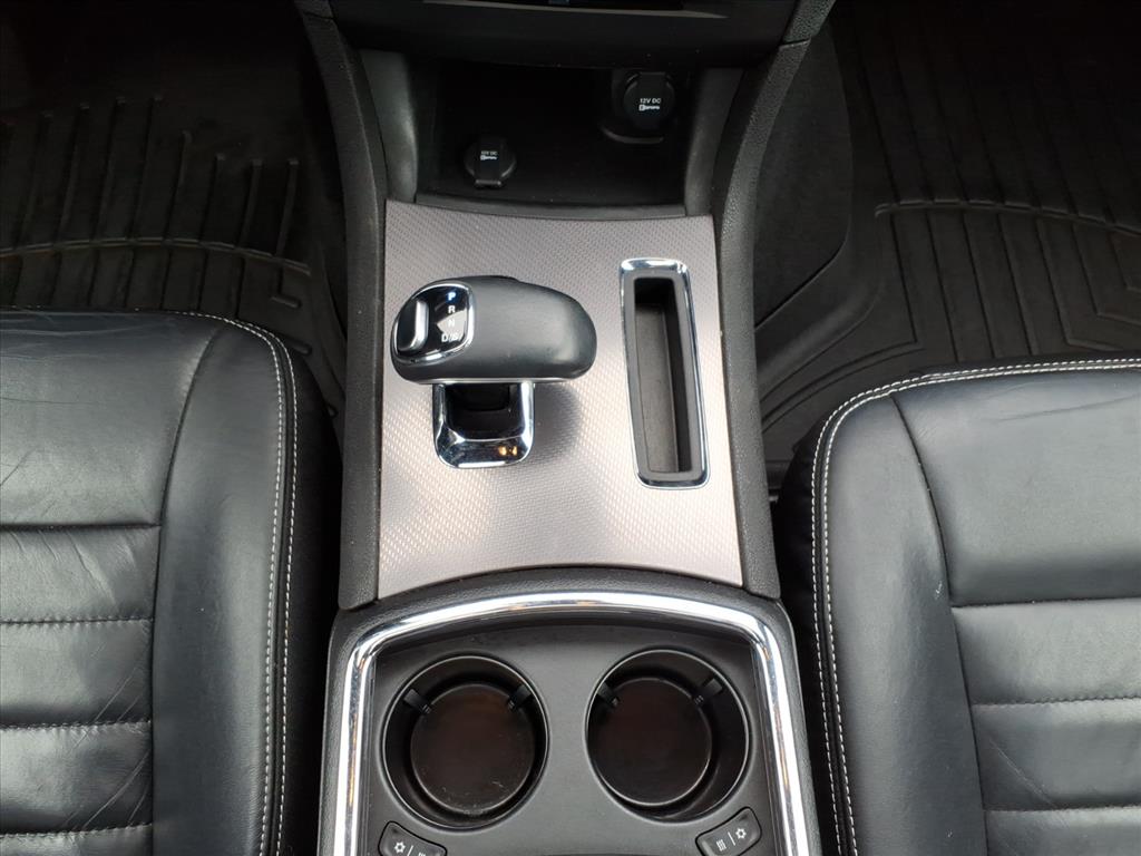 2013 Dodge Charger SXT Plus photo 18
