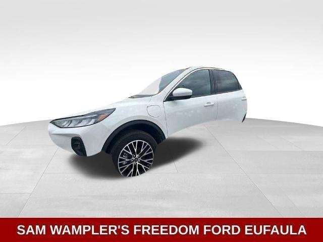 2024 Ford Escape Plug-In Hybrid Base