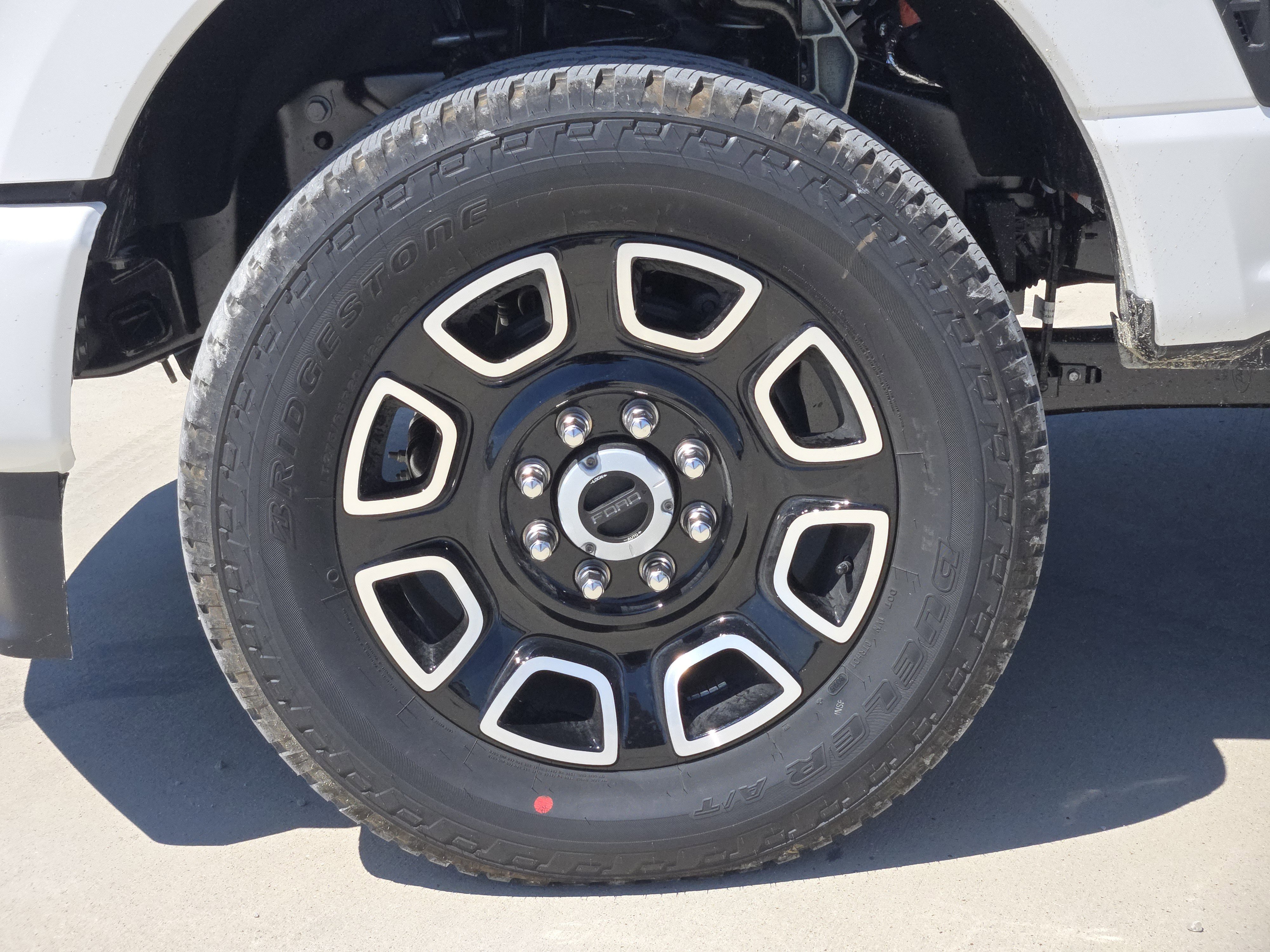 2026 Ford F-250 Platinum photo 7