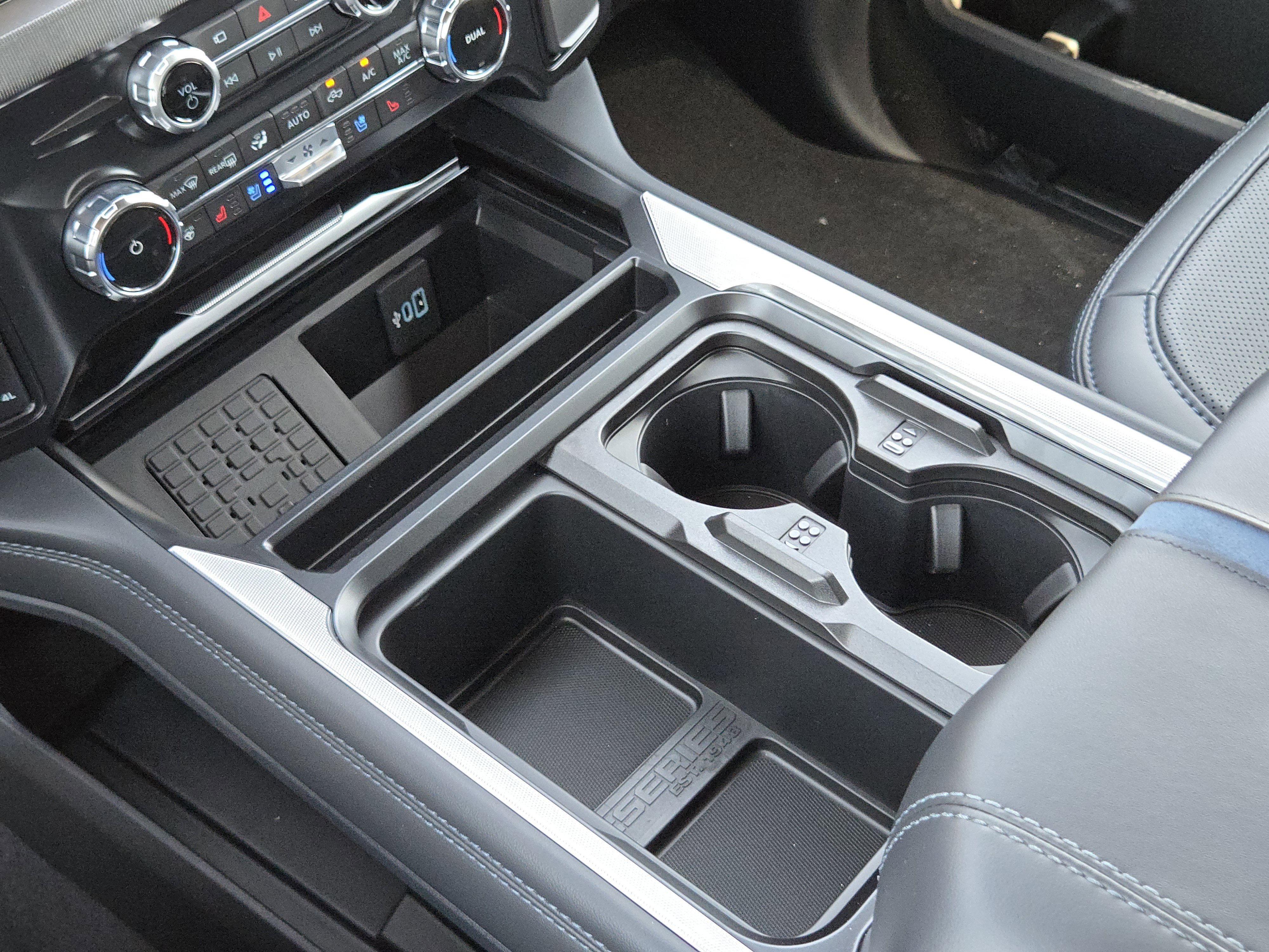 2026 Ford F-250 Platinum photo 14
