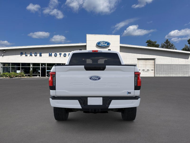 2025 Ford F-150 Lightning XLT photo 5
