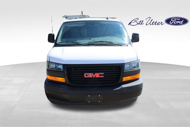 2023 Gmc Savana 2500 Cargo photo 2