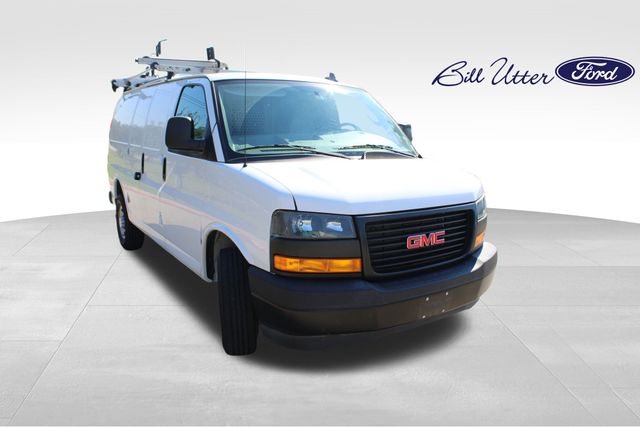 2023 Gmc Savana 2500 Cargo photo 3