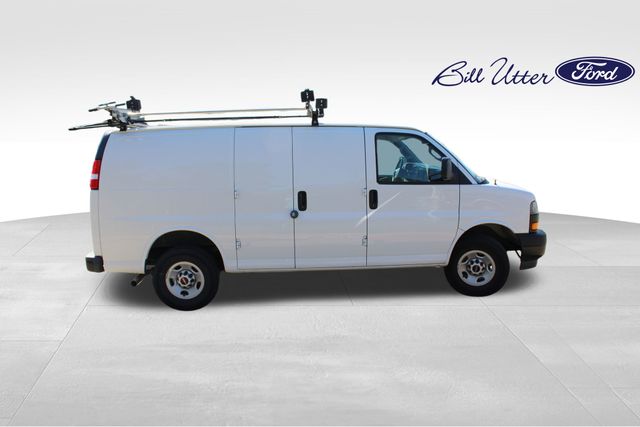 2023 Gmc Savana 2500 Cargo photo 4
