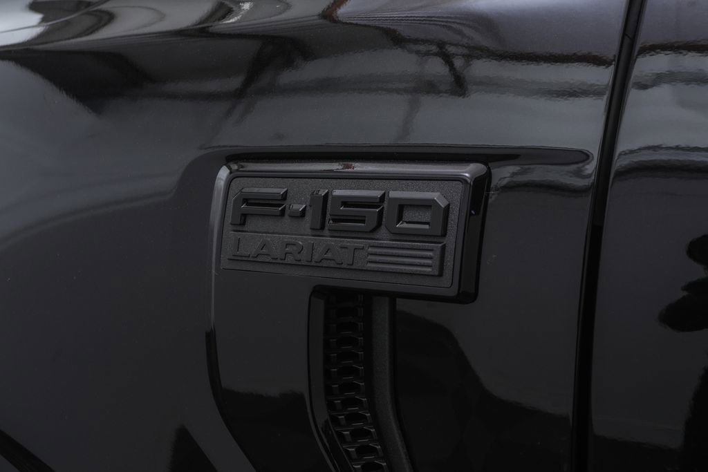 2025 Ford F-150 Lariat photo 4