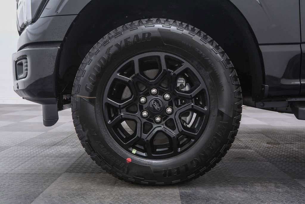 2025 Ford F-150 Lariat photo 5
