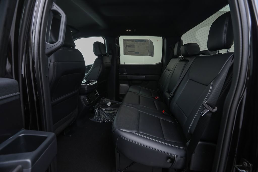 2025 Ford F-150 Lariat photo 13