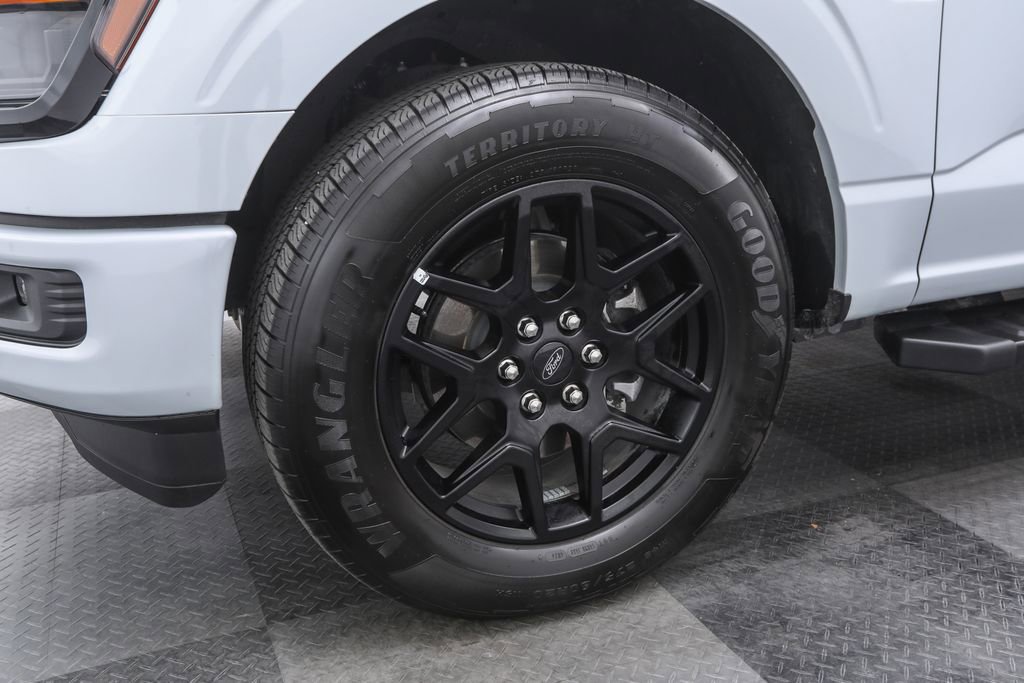 2025 Ford F-150 STX photo 3