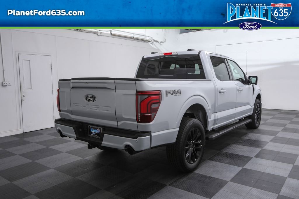 2025 Ford F-150 Lariat photo 4