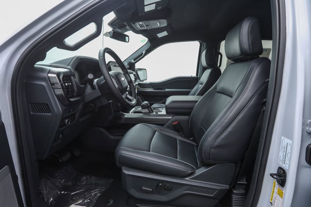 2025 Ford F-150 Lariat photo 7