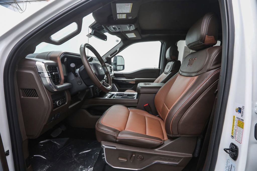 2026 Ford F-250 King Ranch photo 8
