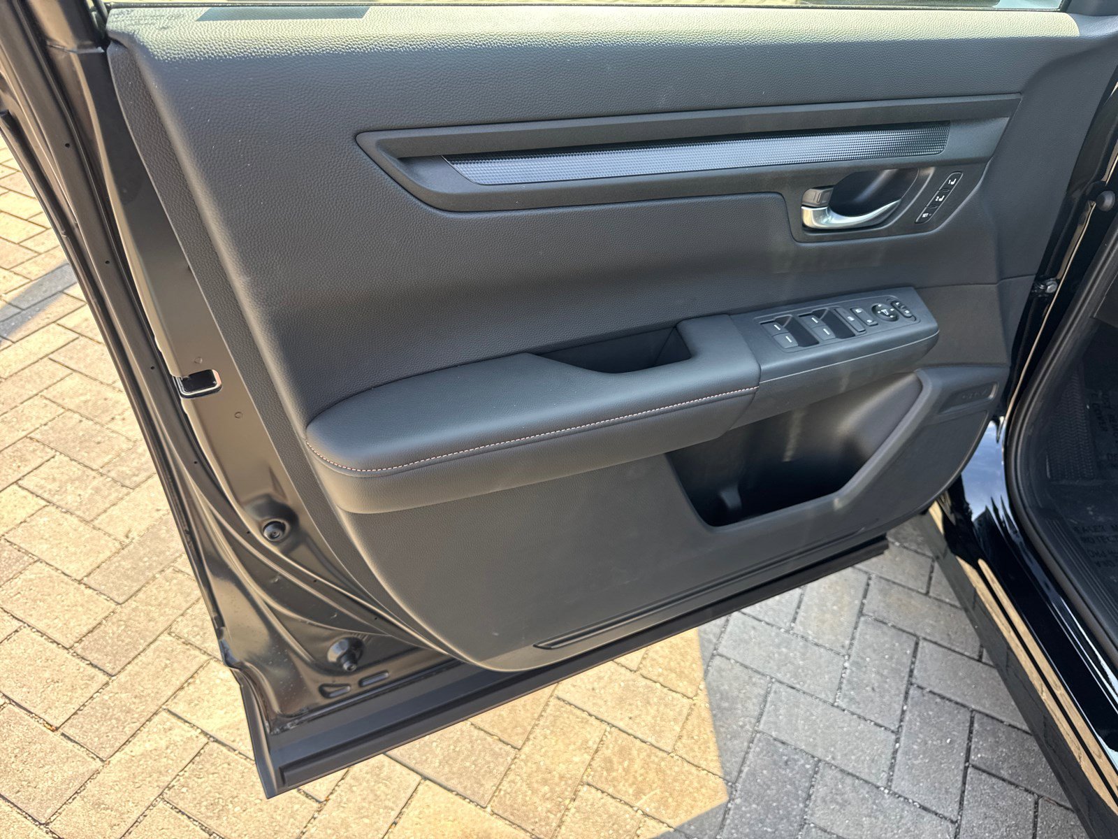 2026 Honda CR-V Hybrid Sport-L photo 9