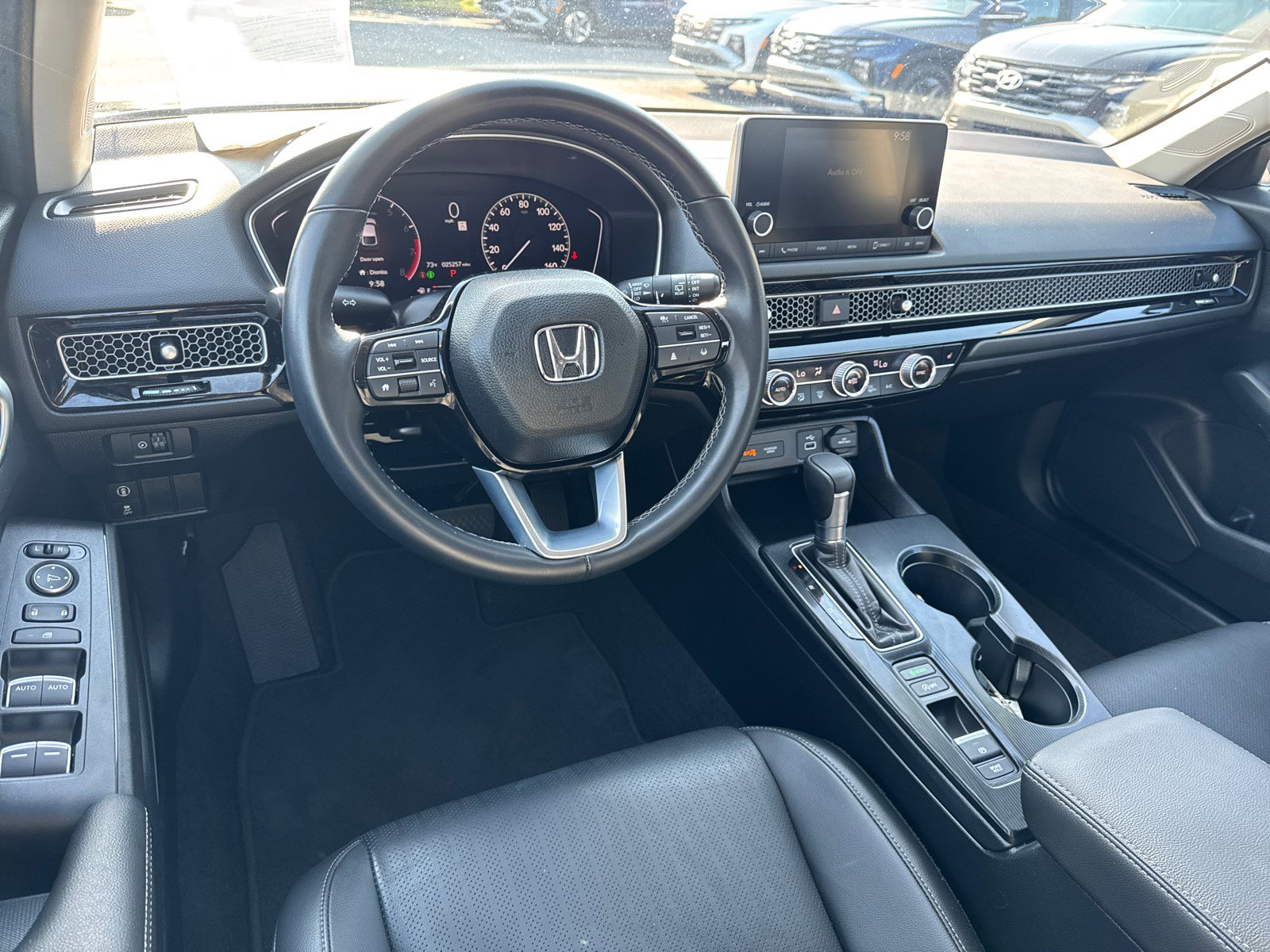 2024 Honda Civic Hatchback EX-L photo 14