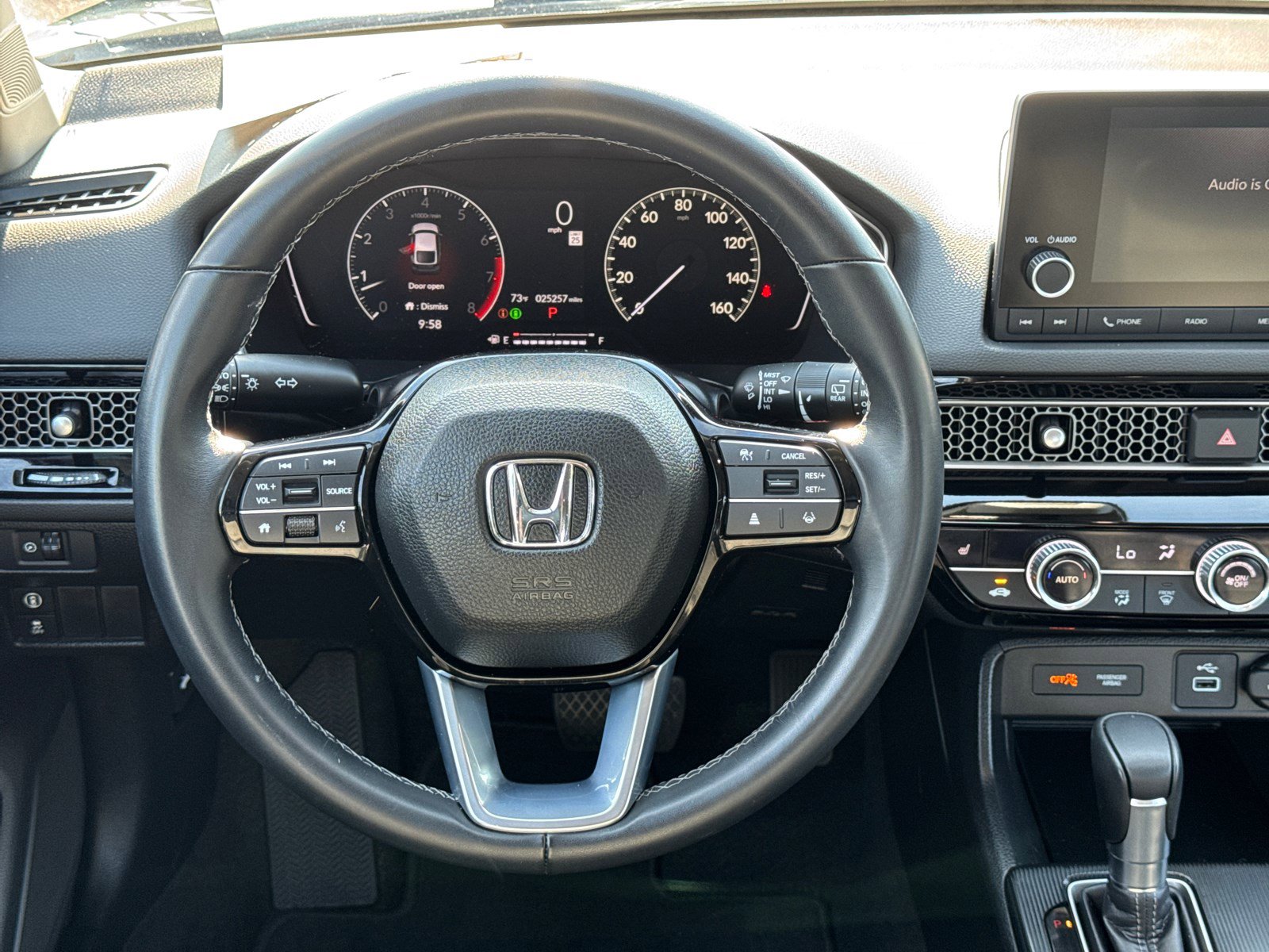 2024 Honda Civic Hatchback EX-L photo 16