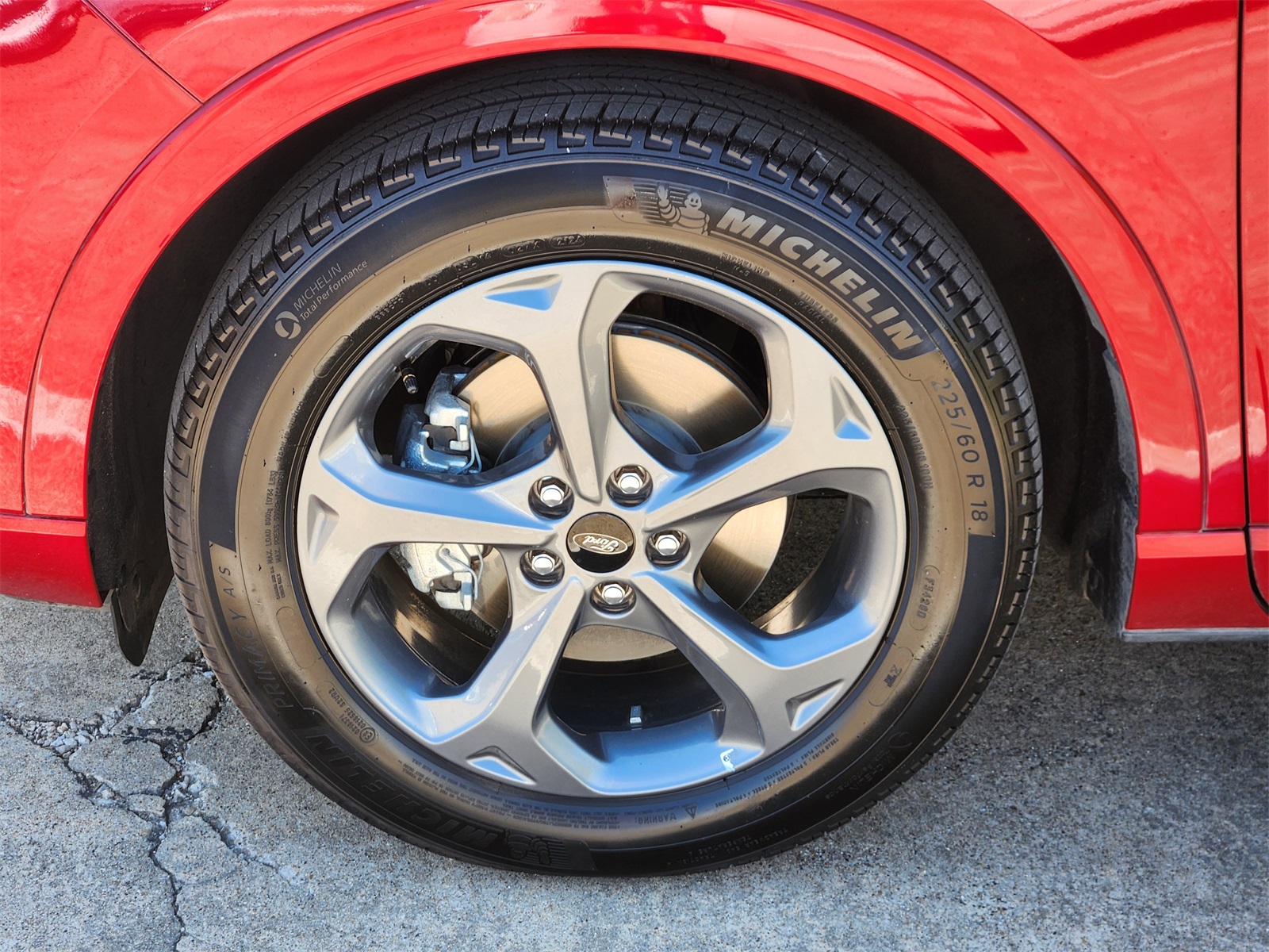 2024 Ford Escape ST-Line photo 8