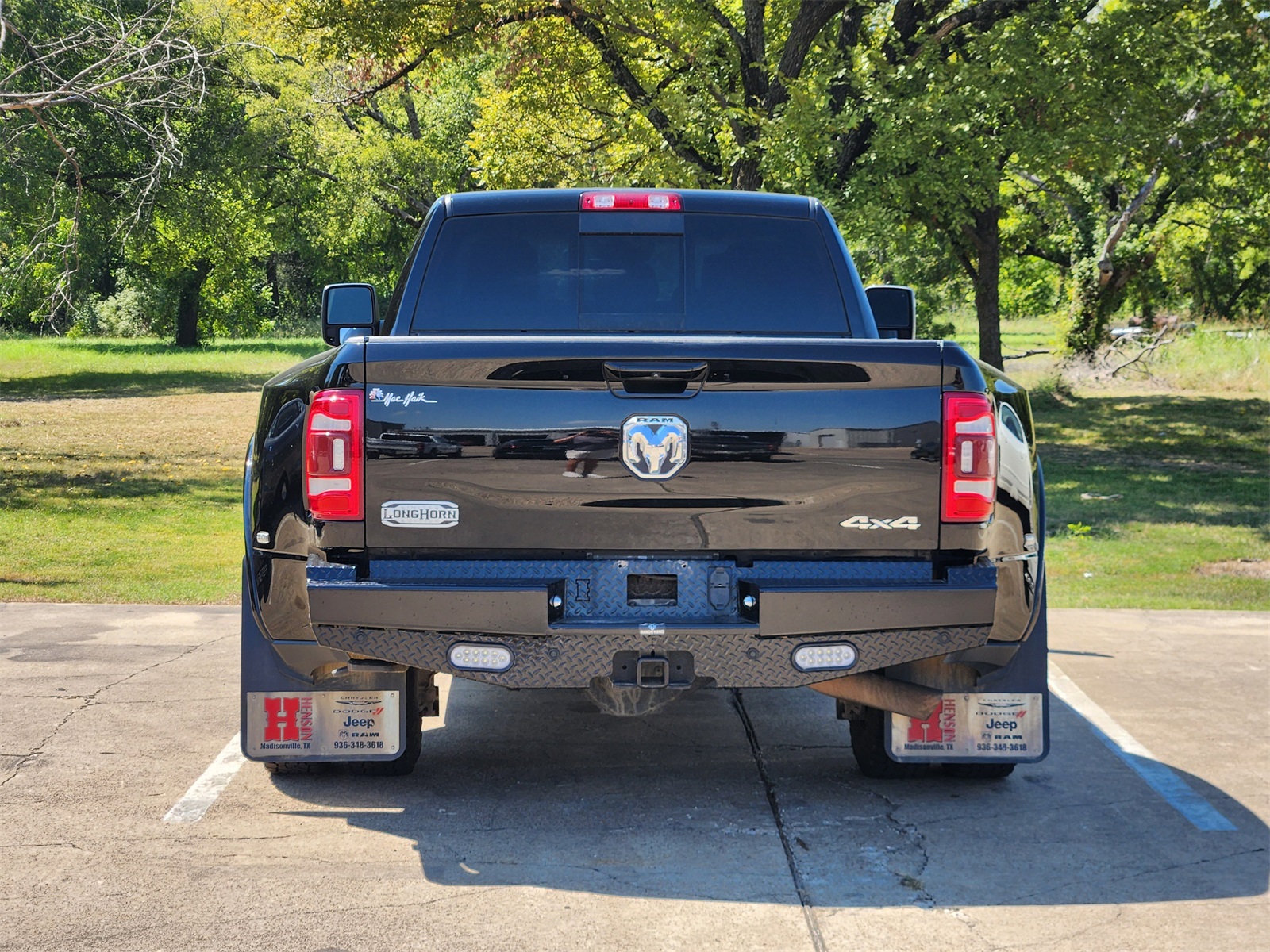 2023 Ram 3500 Laramie Longhorn photo 4
