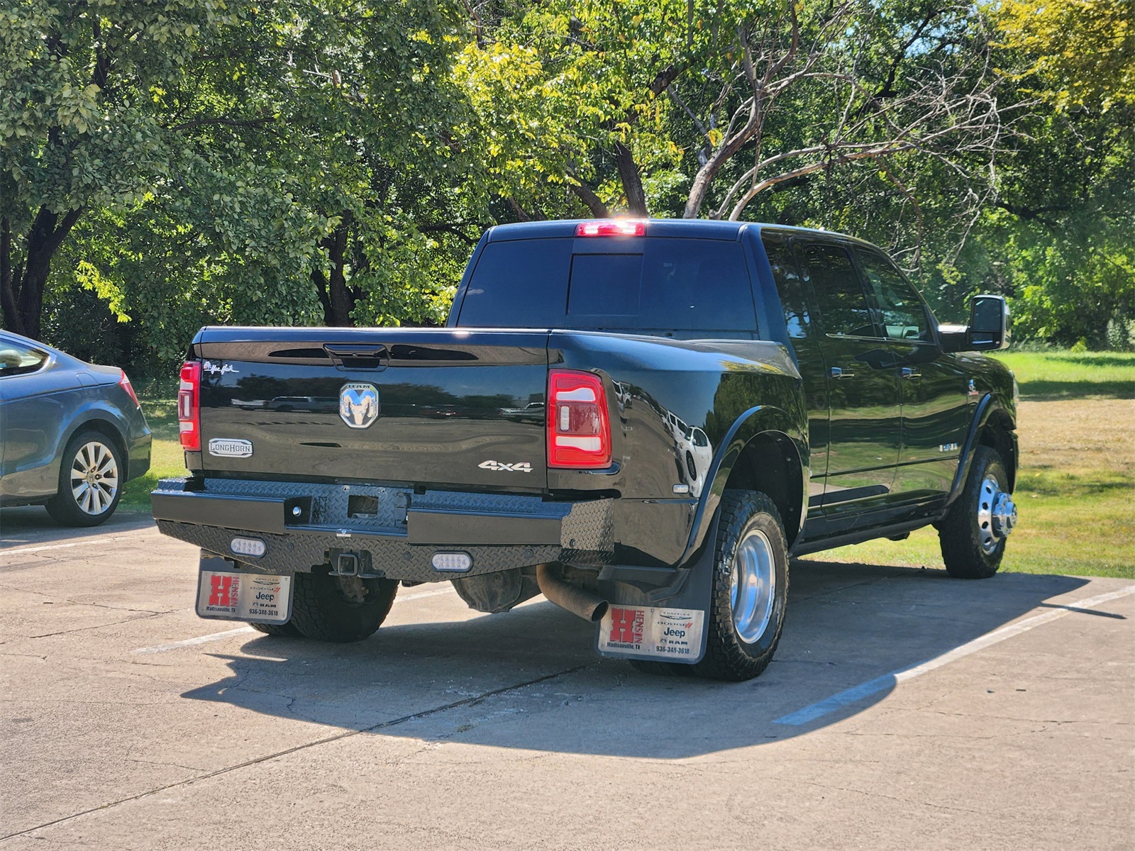 2023 Ram 3500 Laramie Longhorn photo 5