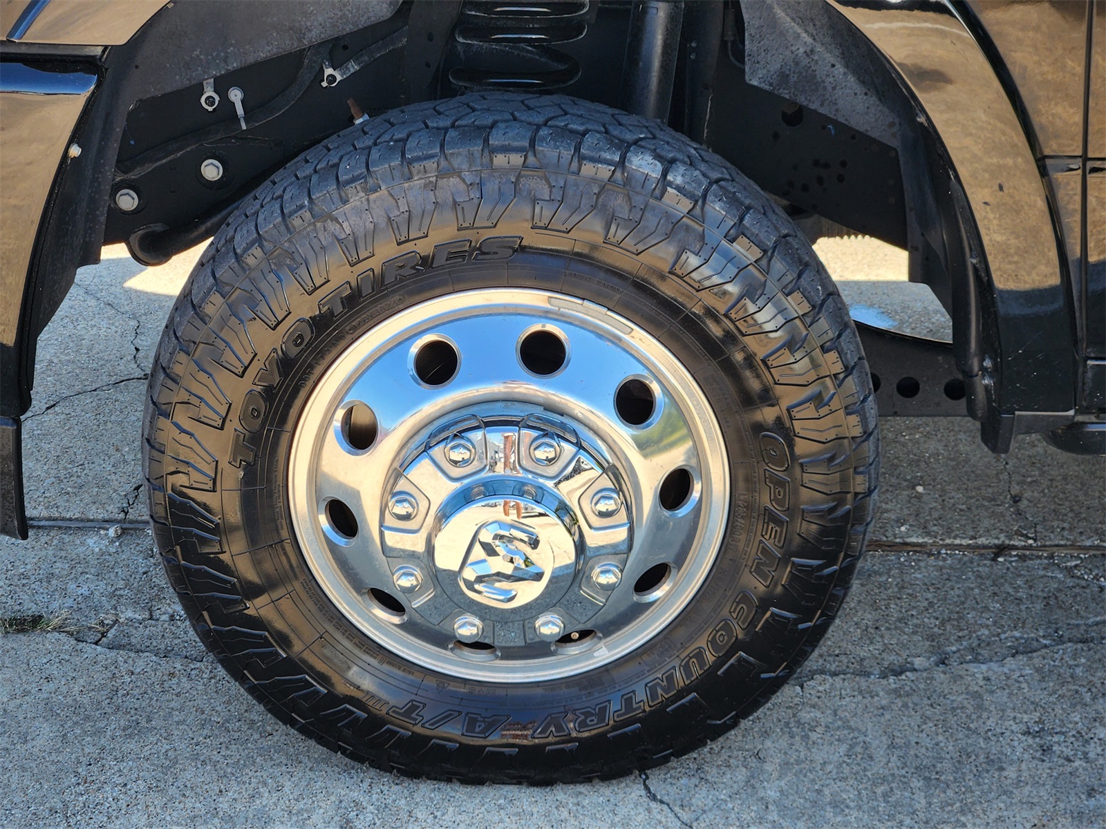 2023 Ram 3500 Laramie Longhorn photo 8