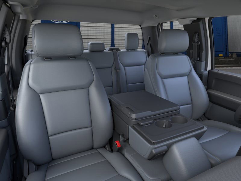 2025 Ford F-150 XL photo 8