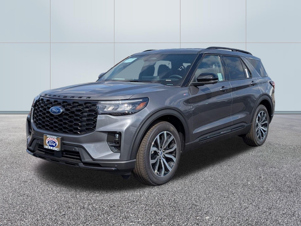 2025 Ford Explorer ST Line
