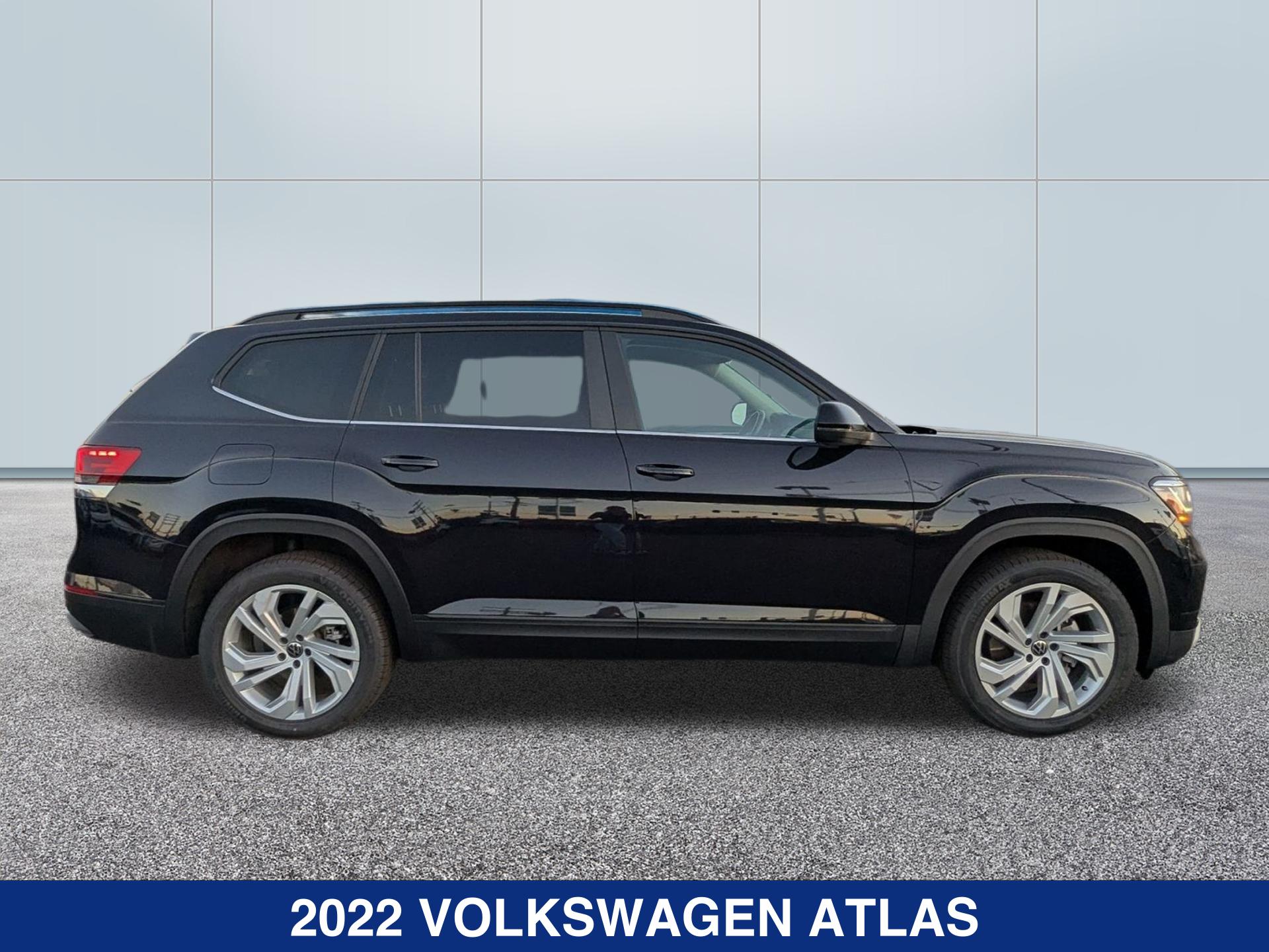 2022 Volkswagen Atlas SE Technology photo 9