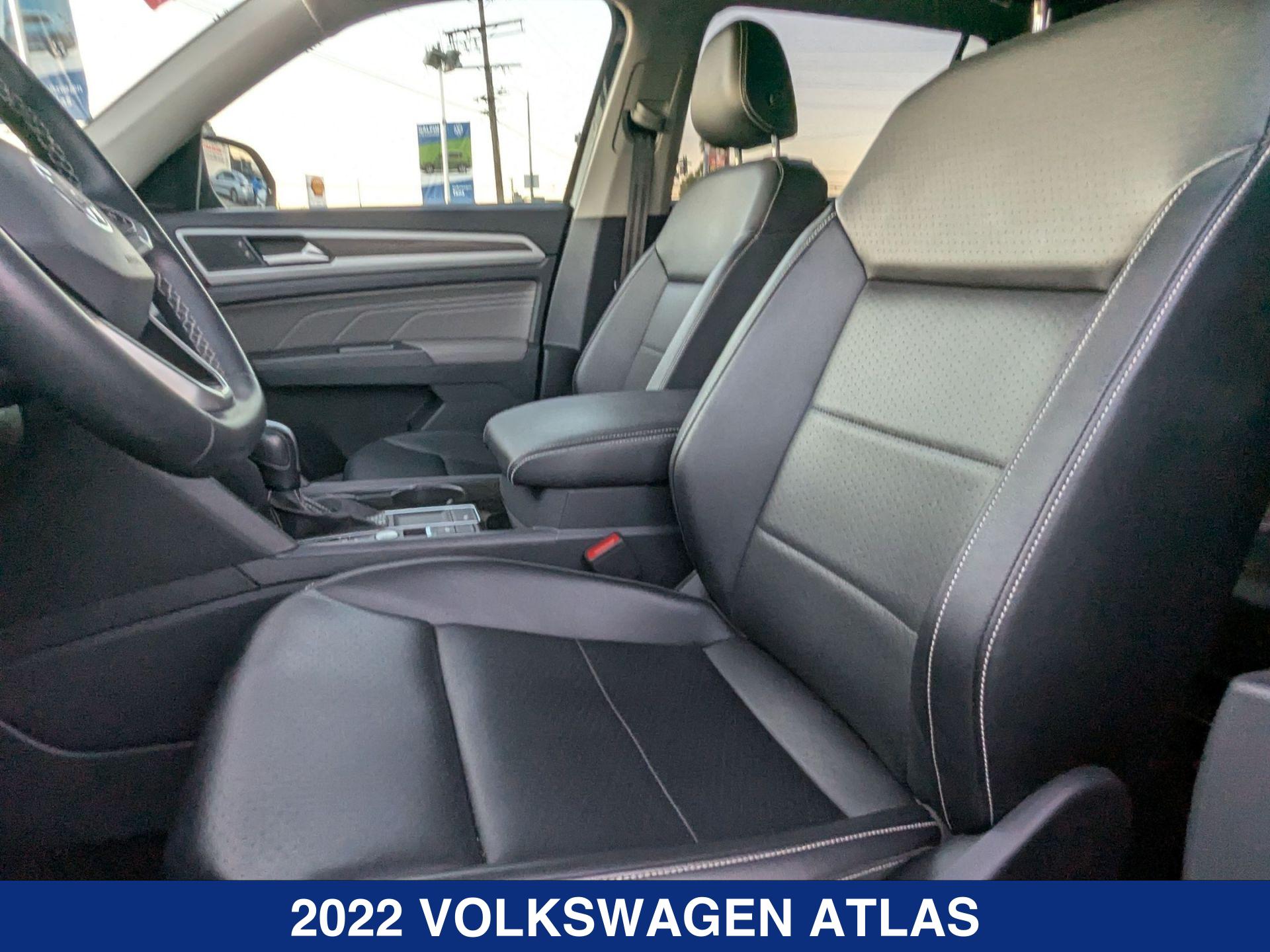 2022 Volkswagen Atlas SE Technology photo 15