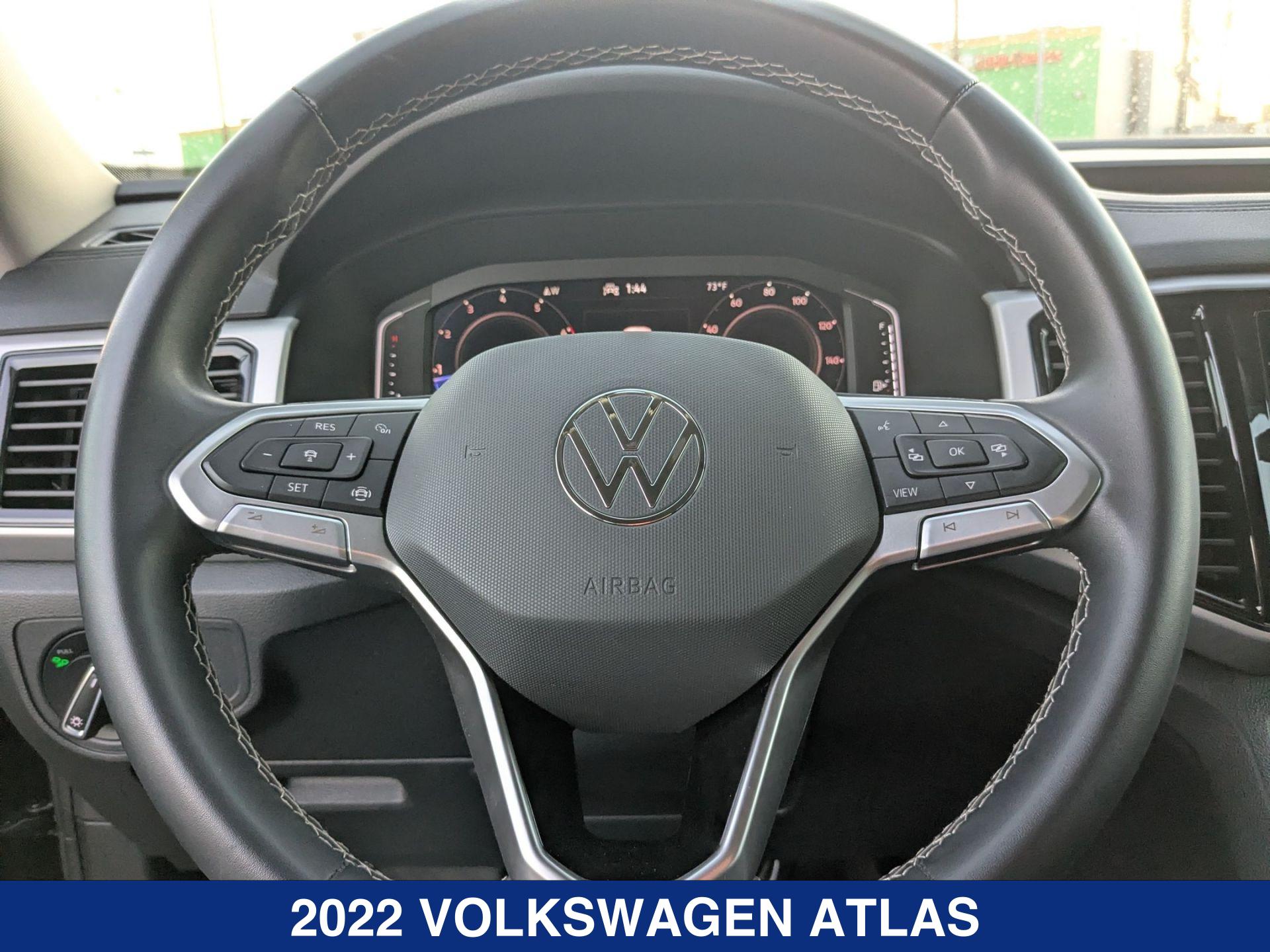 2022 Volkswagen Atlas SE Technology photo 17
