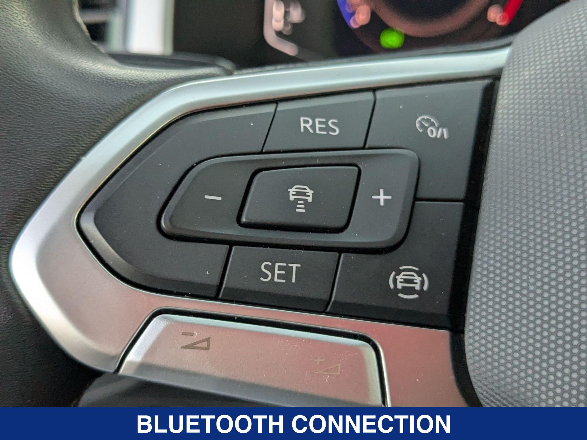2022 Volkswagen Atlas SE Technology photo 18